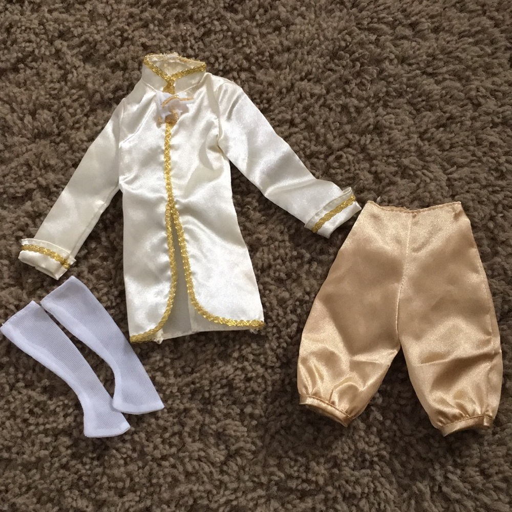 Vintage (2004) Mattel Barbie Anneliese & Julian outfits - Picture 3 of 13